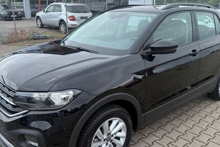 VW T-Cross 24.955 km 21.950 &euro; Achim 28832