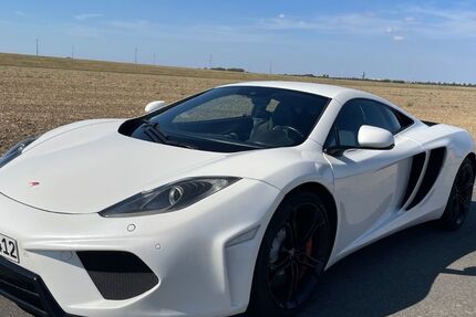 McLaren MP4-12C 48.100 km 110.000 &euro; Leipzig 04249