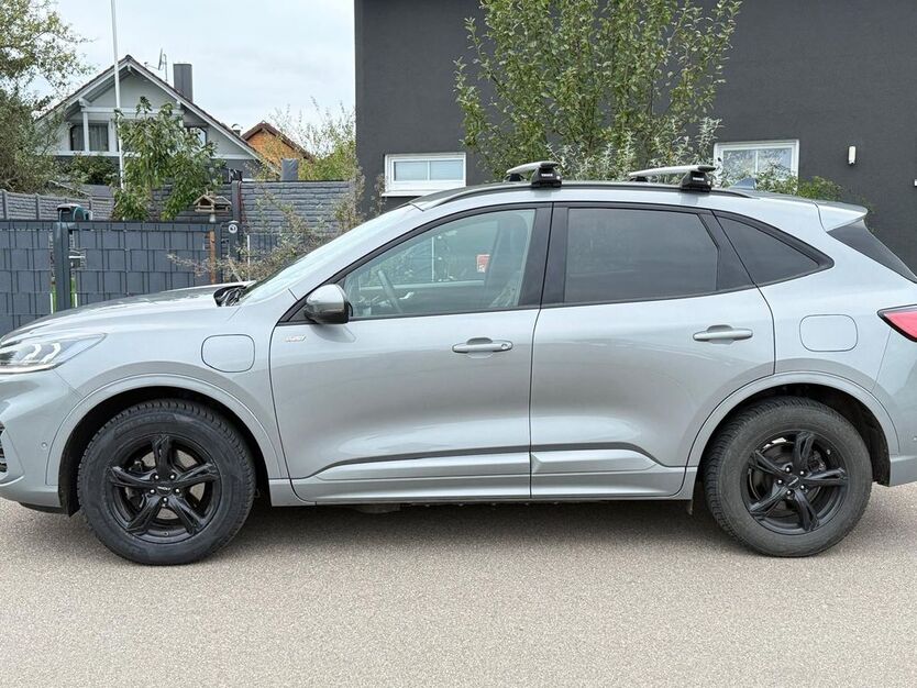 Ford Kuga 63.886 km 29.000 € Eschach 73569