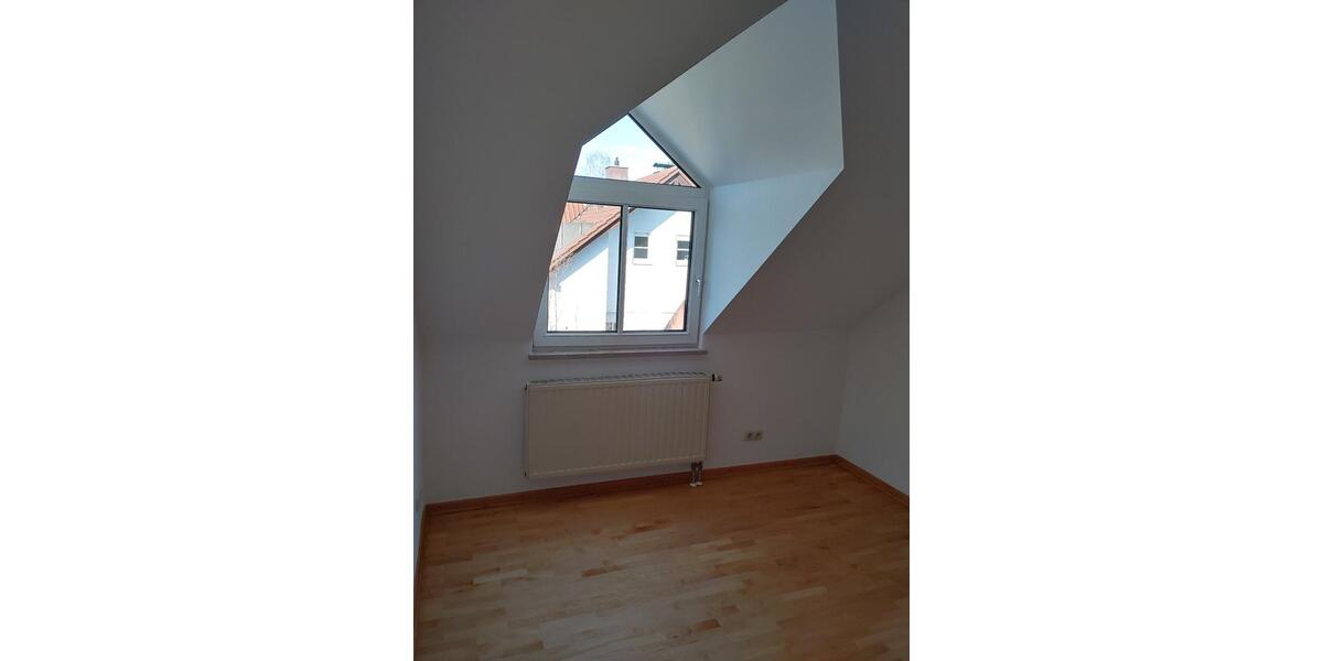 Dachgeschoßwohnung München Aubing-Lochhausen-Langwied - 3 Zimmer, 72 m&sup2;, 625.000&euro; | Angebot:26121941