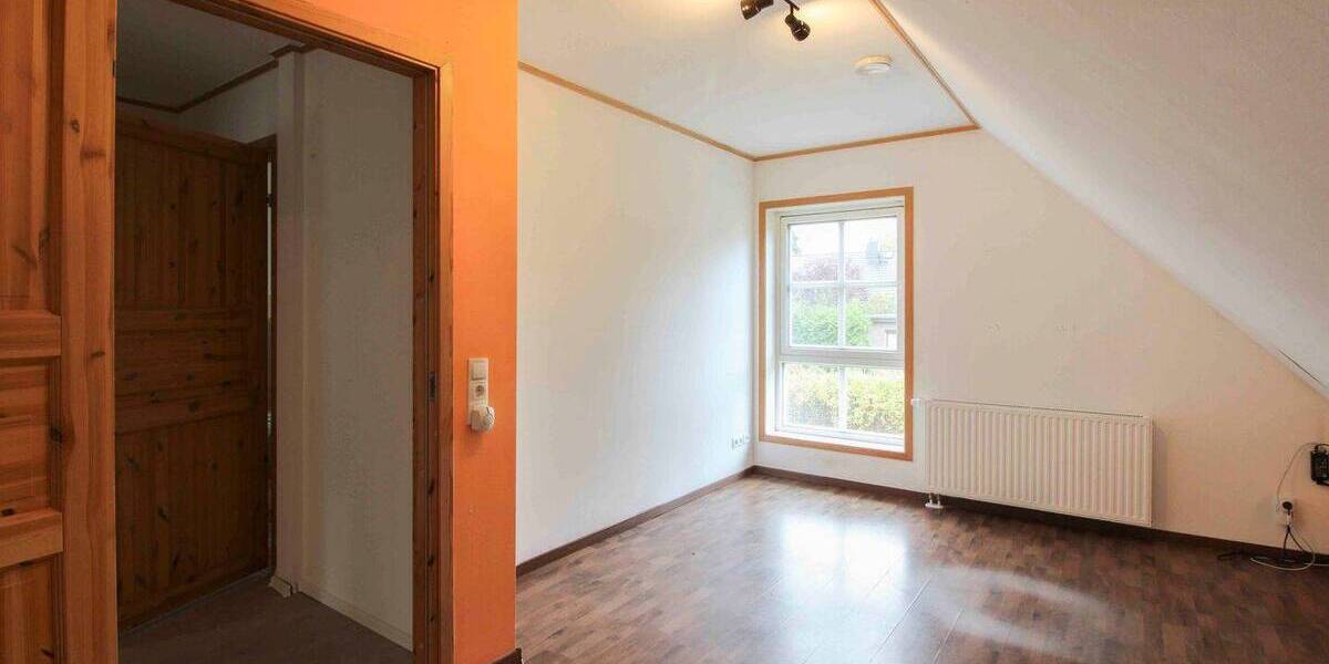 Einfamilienhaus Stahnsdorf Güterfelde - 5 Zimmer, 675.000&euro; | Angebot:26106859