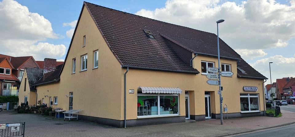 Einfamilienhaus Lindhorst - 9 Zimmer, 197 m&sup2;, 499.000&euro; | Angebot:26829406
