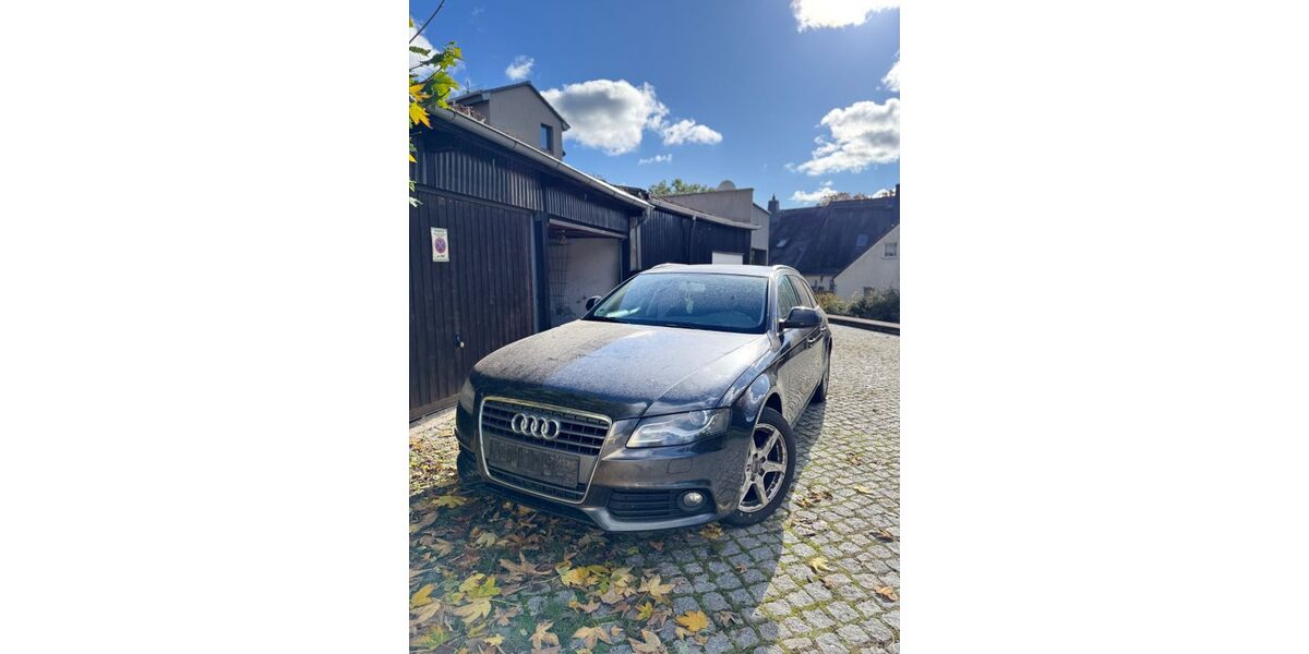 Audi A4 275.000 km 5.000 € Rochlitz 09306