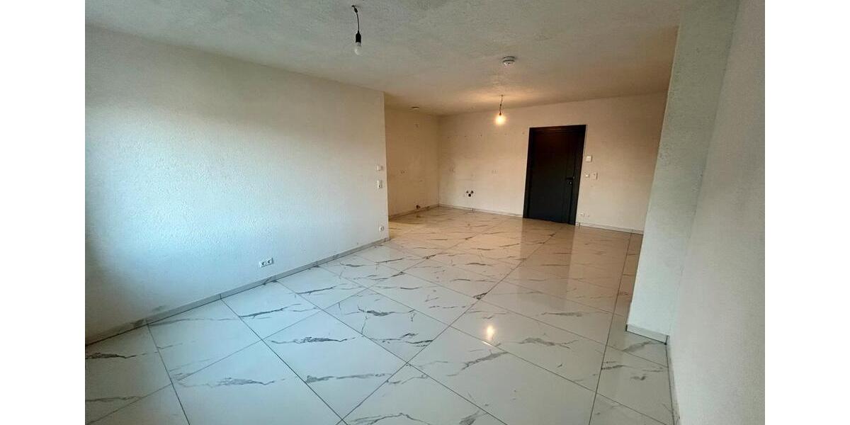 Etagenwohnung Römhild - 2 Zimmer, 55 m&sup2;, 600&euro; | Angebot:24653785