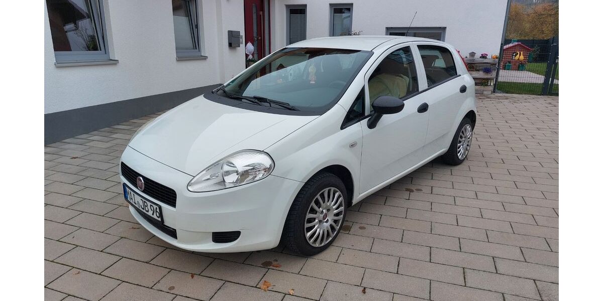 Fiat Grande Punto 182.405 km 2.499 &euro; Mainburg 84048