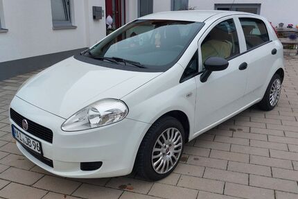 Fiat Grande Punto 182.405 km 3.000 &euro; Aiglsbach 84089
