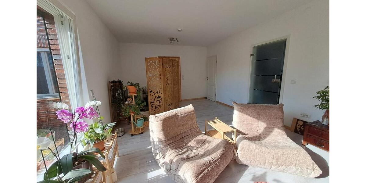 Maisonettenwohnung Uplengen - 2 Zimmer, 80 m&sup2;, 670&euro; | Angebot:26114366