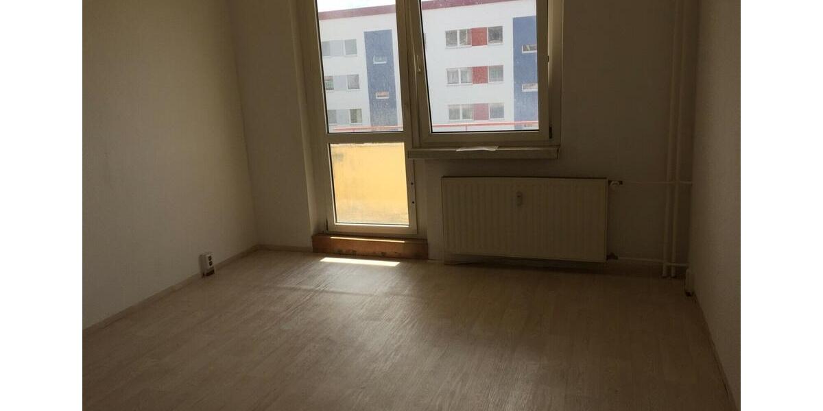 Etagenwohnung Osterburg (Altmark) - 3 Zimmer, 70 m&sup2;, 420&euro; | Angebot:9968305