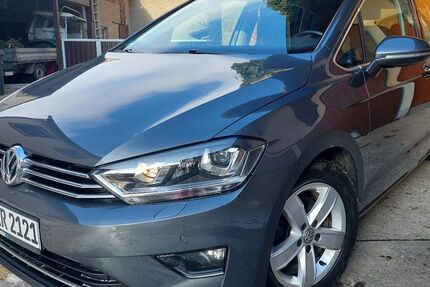 VW Golf Sportsvan 69.700 km 14.999 &euro; Waigolshausen 97534