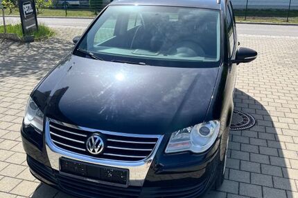 VW Touran 215.723 km 2.450 &euro; Riegsee 82418