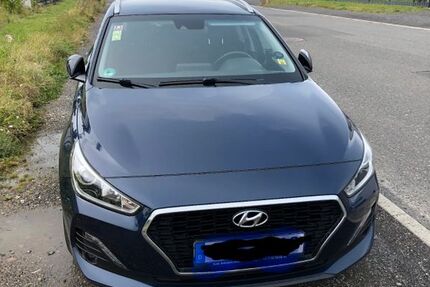 Hyundai i30 203.000 km 6.500 &euro; Gudensberg 34281