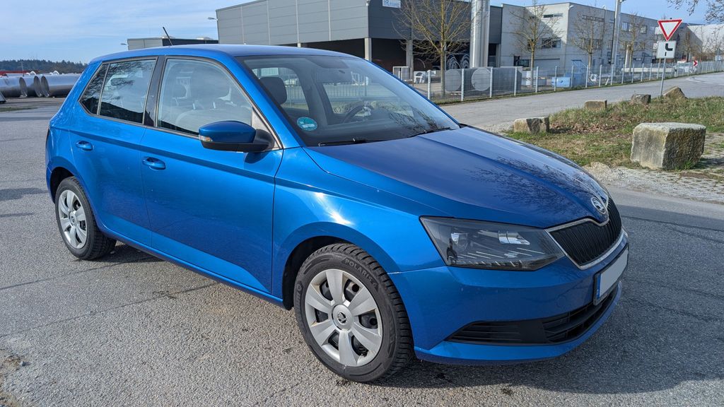 Skoda Fabia 126.700 km 6.500 &euro; Waldkraiburg 84478
