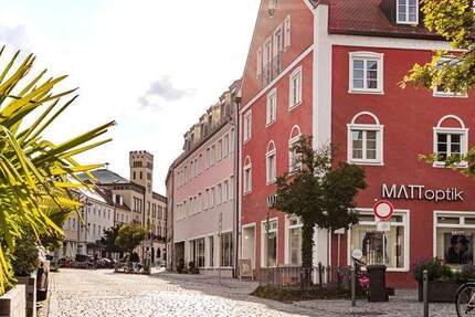 (8) ERSTBEZUG: EXKLUSIVES TOWNHOUSE FÜR HÖCHSTE ANSPRÜCHE IN BESTLAGE VON MOOSBURG AN DER ISAR 5 zimmer