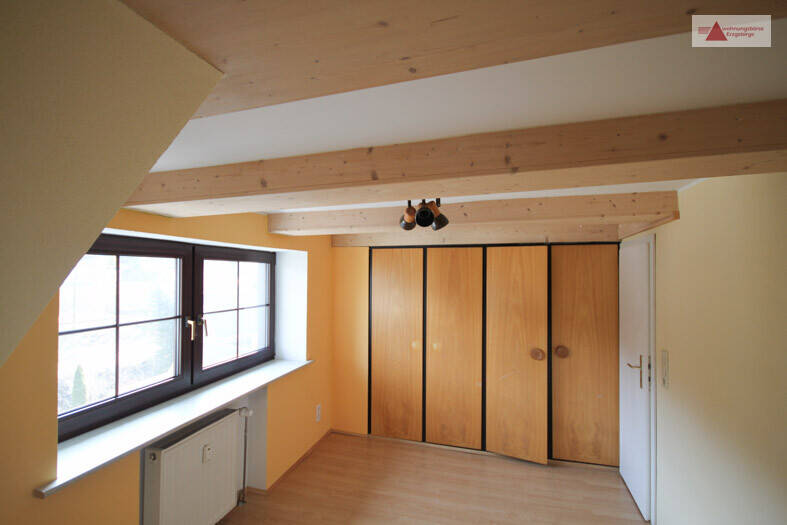 Einfamilienhaus Annaberg-Buchholz OT Buchholz Annaberg - 4 Zimmer, 160 m&sup2;, 800&euro; | Angebot:26686648