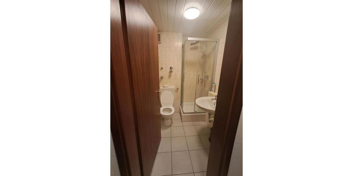 Erdgeschoßwohnung Würzburg Steinbachtal - 1 Zimmer, 33 m&sup2;, 590&euro; | Angebot:26699684