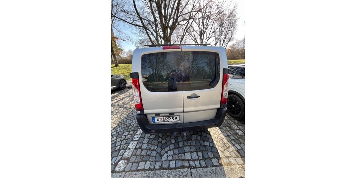 Peugeot Expert 195.600 km 4.900 &euro; Nürtingen 72622