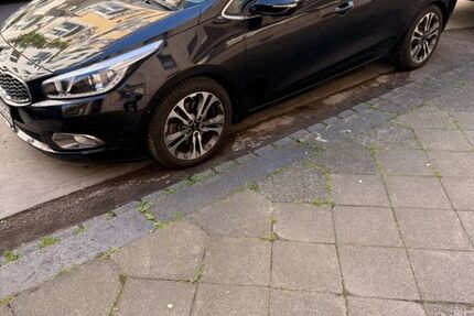 Kia ceed Sportswagon 48.518 km 10.000 &euro; Düsseldorf 40479