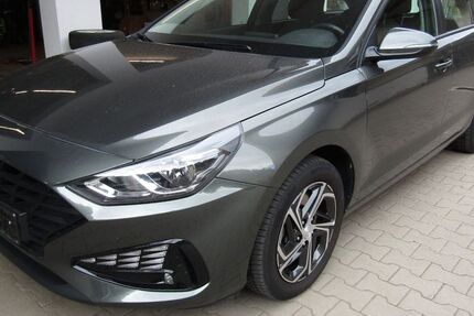 Hyundai i30 62.000 km 14.900 € Brunnen 86564