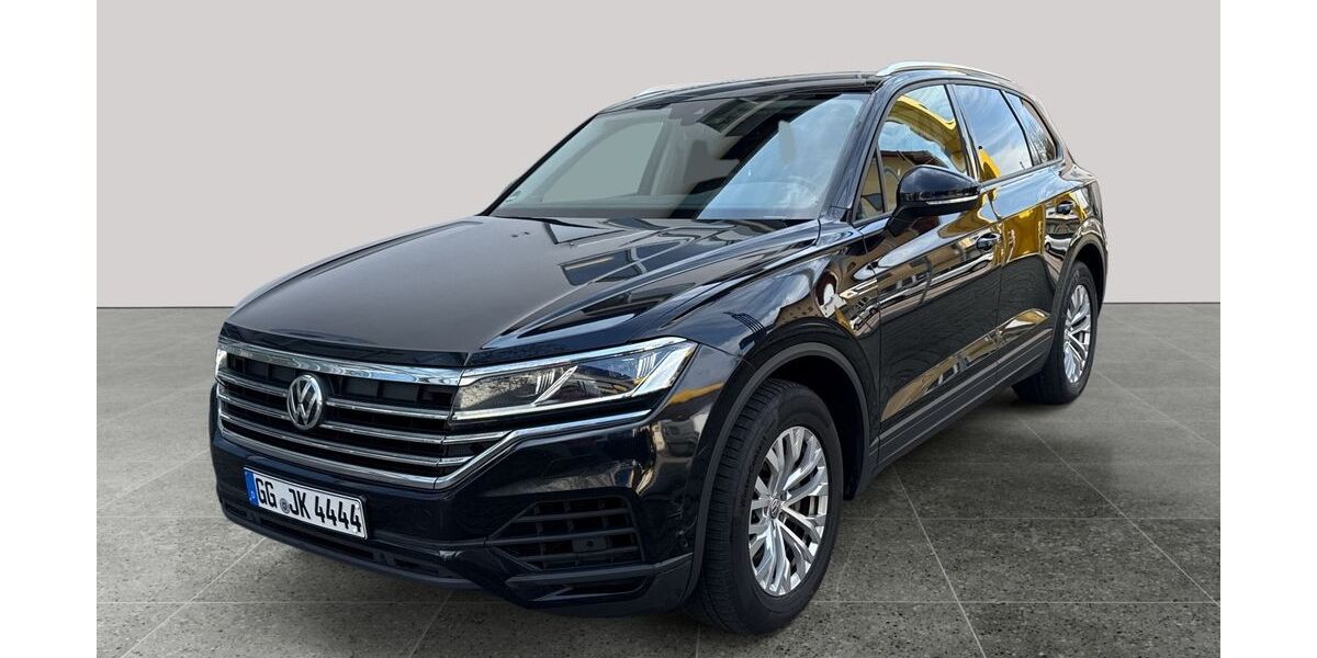 VW Touareg 158.000 km 28.999 &euro; Rosenheim 83026
