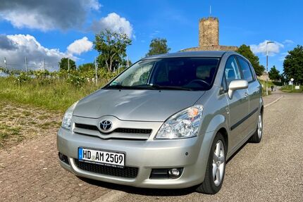 Toyota Corolla Verso 189.000 km 4.450 &euro; Sinsheim 74889