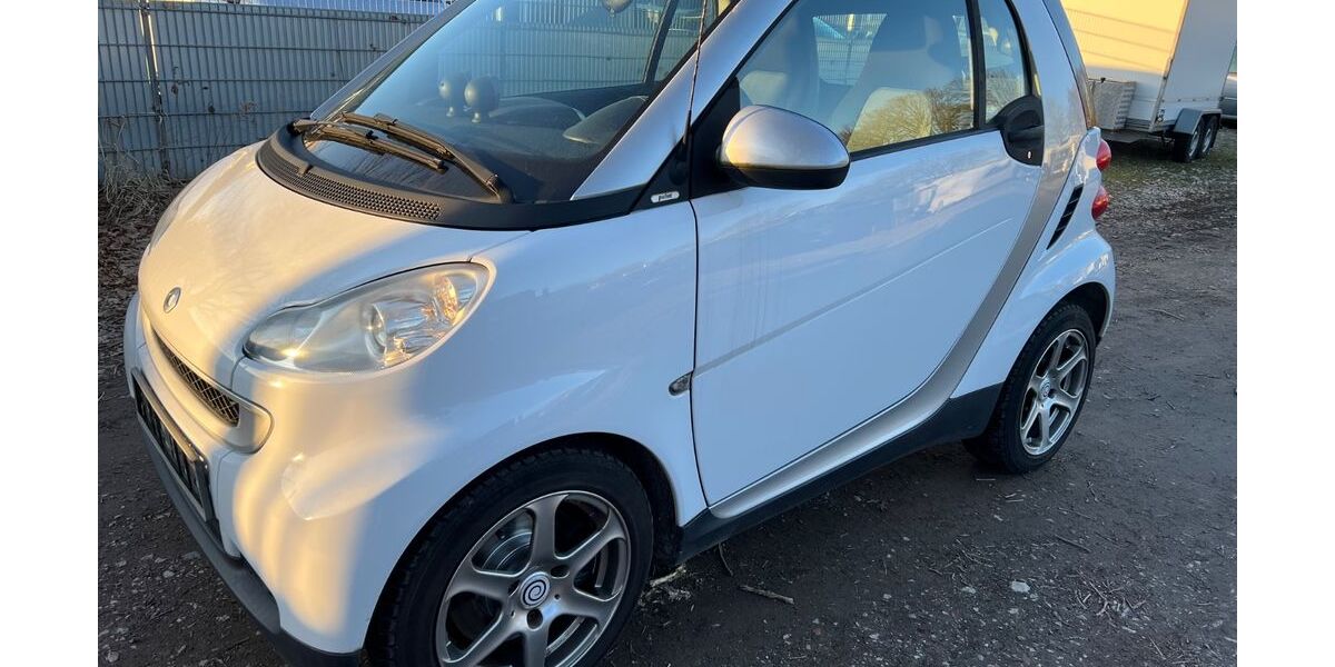 Smart ForTwo 172.829 km 3.200 &euro; Barsbüttel 22885