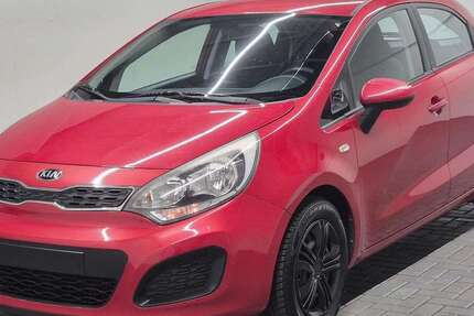 Kia Rio 288.540 km 2.980 &euro; Langenweddingen 39171