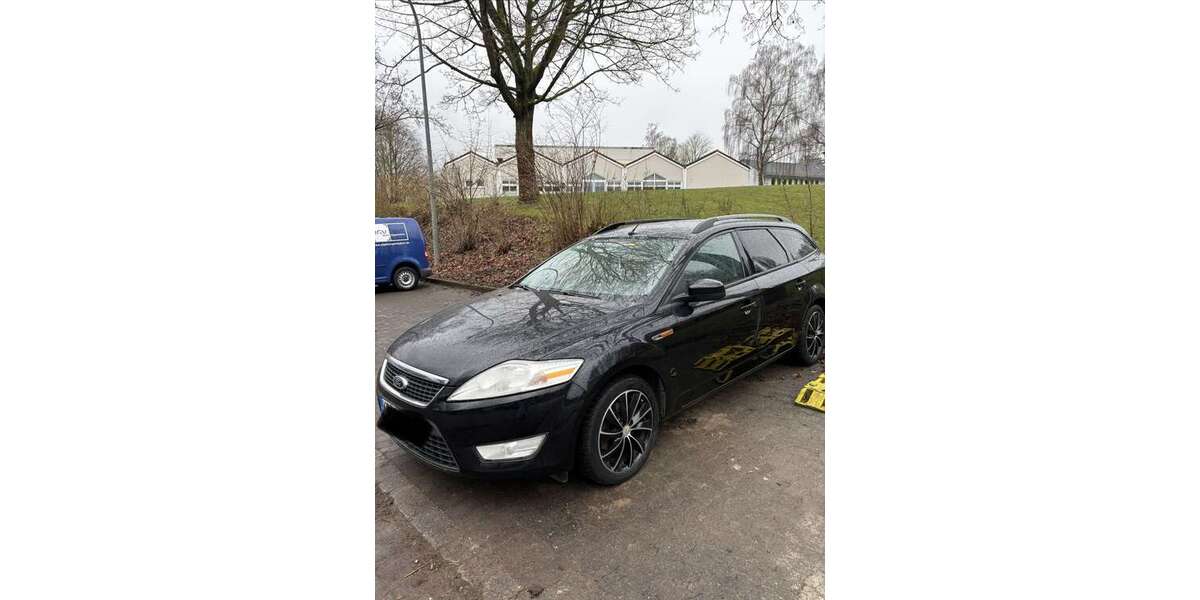 Ford Mondeo 218.000 km 2.900 &euro; Bad Arolsen 34454