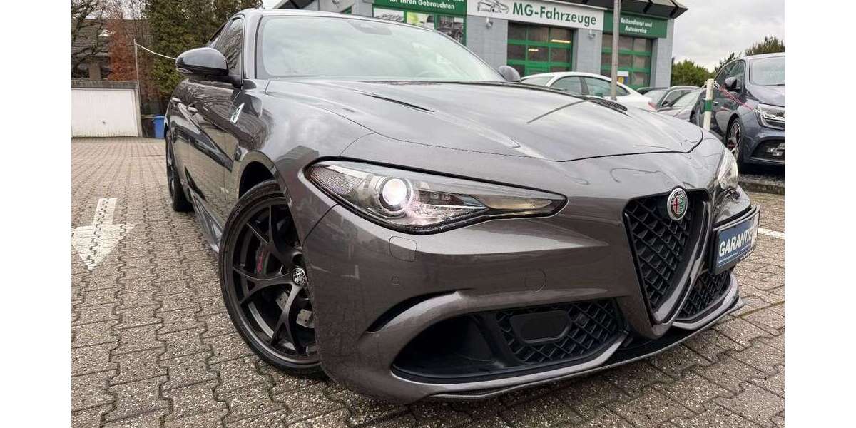 Alfa Romeo Giulia 61.000 km 53.649 &euro; Mönchengladbach 41069