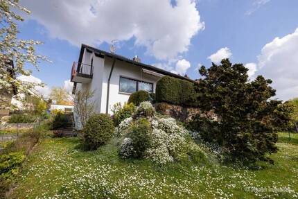 Haus Fürth Burgfarrnbach - 6 Zimmer, 168 m&sup2;, 699.000&euro; | Angebot:26320379
