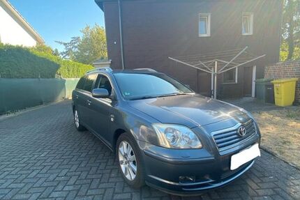 Toyota Avensis 253.000 km 2.550 &euro; Gelsenkirchen 45886