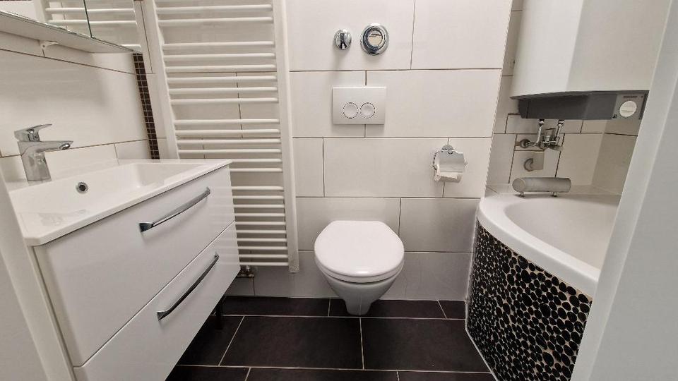 Etagenwohnung Mainburg - 8 Zimmer, 159 m&sup2;, 458.000&euro; | Angebot:27018305