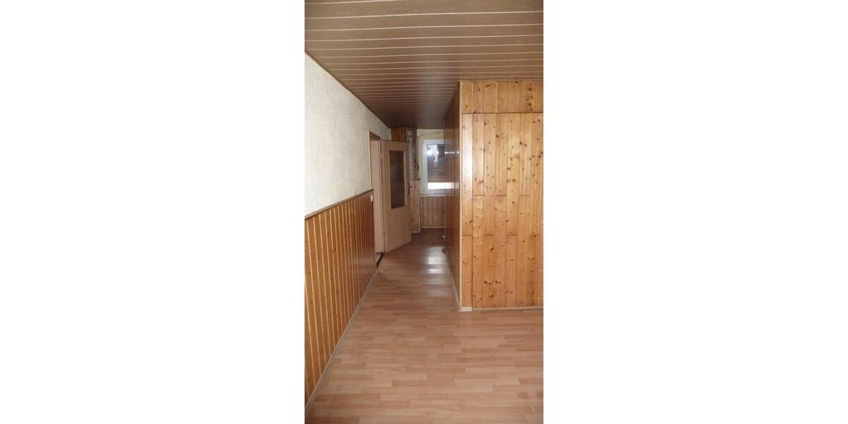 Einfamilienhaus Sangerhausen - 7 Zimmer, 100 m&sup2;, 37.500&euro; | Angebot:15827437