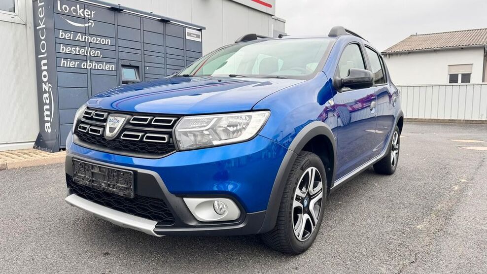 Dacia Sandero 42.100 km 12.999 € Ahorntal 95491