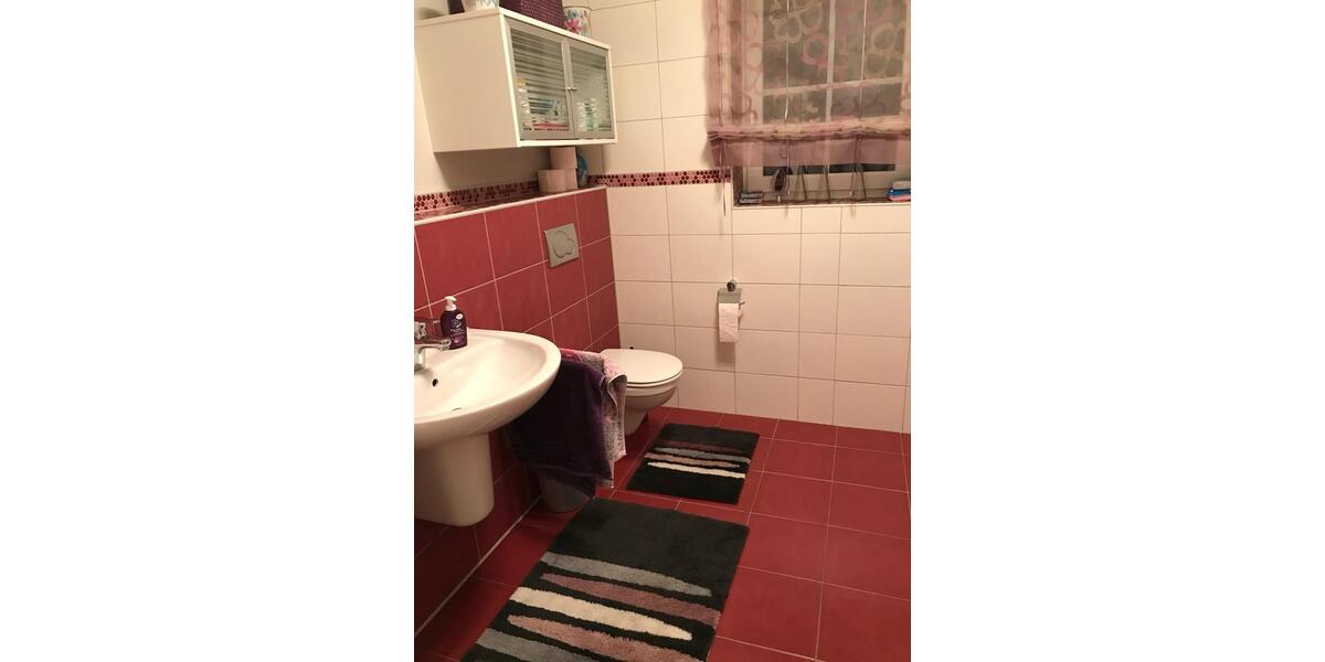 Bungalow Velburg - 3.5 Zimmer, 110 m&sup2;, 1.400&euro; | Angebot:26689526