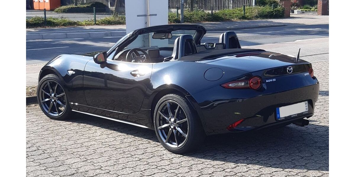 Mazda MX-5 40.000 km 21.900 &euro; Neukirchen-Vluyn 47506