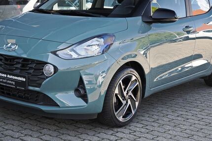 Hyundai i10 5.850 km 15.790 &euro; Schleswig 24837