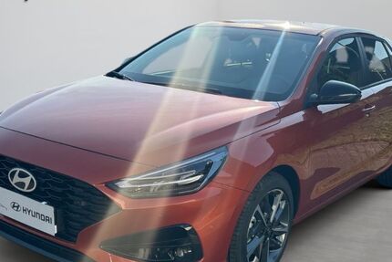 Hyundai i30 12.758 km 21.990 € Pirmasens 66954