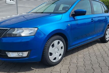 Skoda Rapid 102.000 km 6.900 € Nürnberg 90449