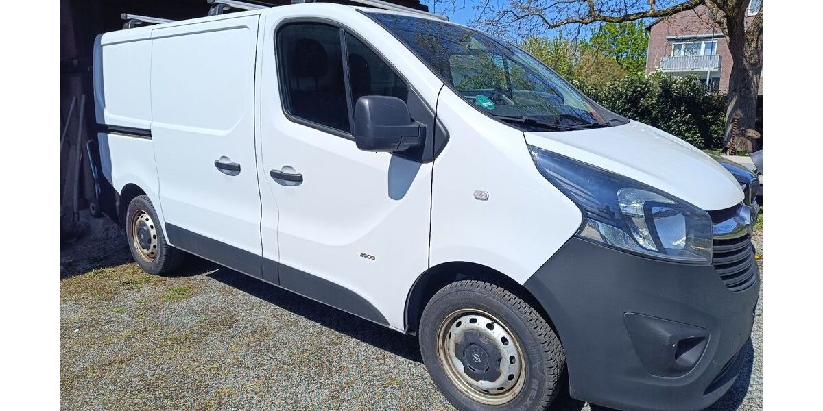 Opel Vivaro 142.782 km 7.990 &euro; Leverkusen 51381