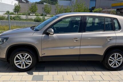 VW Tiguan 142.000 km 7.500 &euro; Gailingen 78262