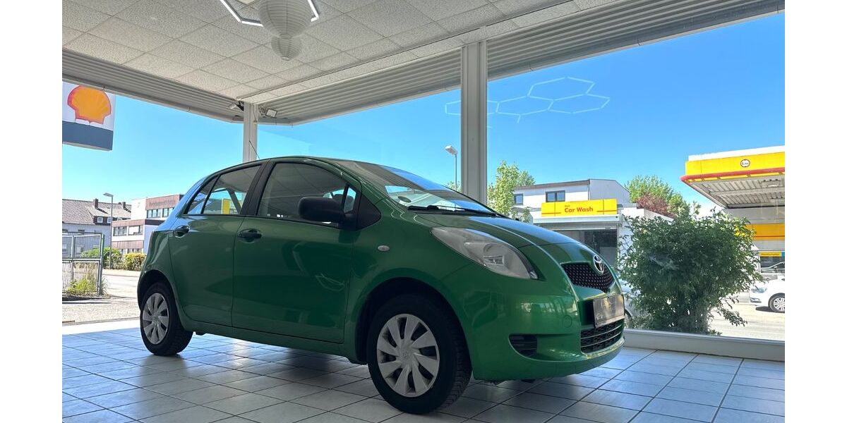 Toyota Yaris 131.000 km 3.700 &euro; Alfeld (Leine) 31061