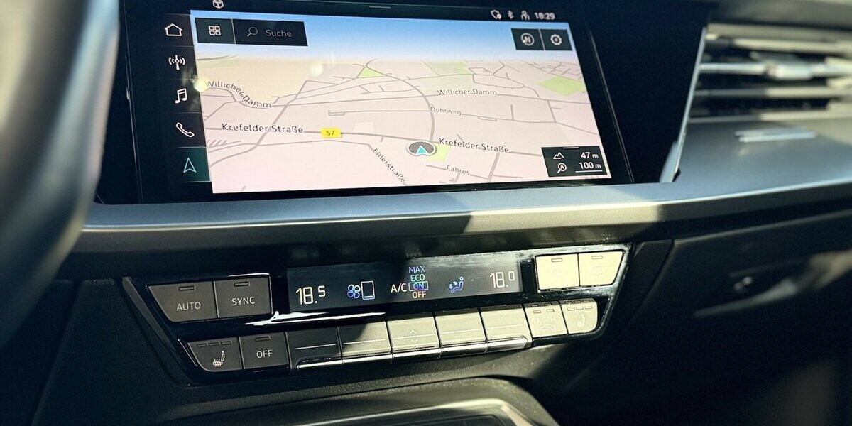 Audi A3 35 TDI S- line Keyless DAB+ Virtual 96.000 km 23.590 &euro; Mönchengladbach 41066