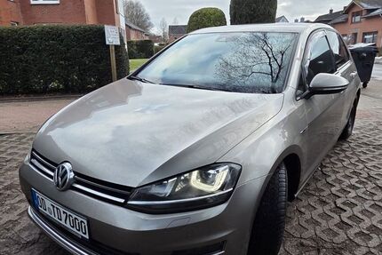 VW Golf 53.900 km 15.999 &euro; Bargteheide 22941