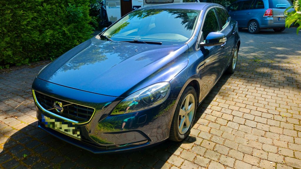 Volvo V40 155.000 km 7.700 &euro; Medebach 59964