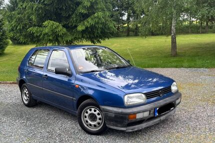VW Golf 156.000 km 1.690 &euro; Leipzig 04316