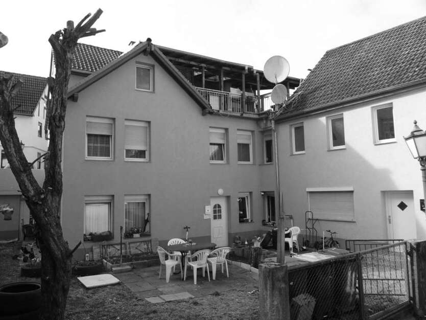 Haus zum Kaufen in Friedberg 480.000 € 306 m²