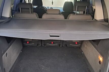 VW Touran 135.000 km 8.300 &euro; Darmstadt 64295