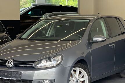 VW Golf 106.000 km 9.490 &euro; Alfter bei Bonn 53347