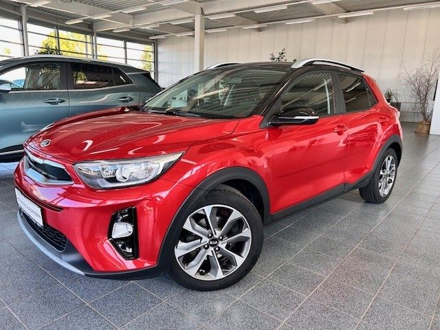 Kia Stonic 67.200 km 14.250 € Münchberg 95213