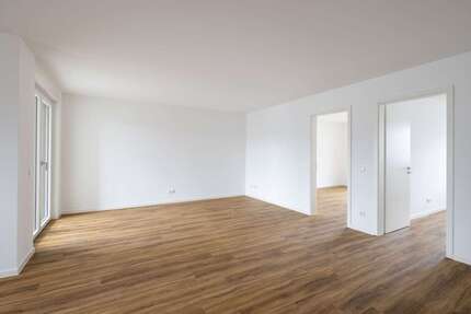 Wohnung Berlin Marzahn-Hellersdorf - 3 Zimmer, 74 m&sup2;, 852&euro; | Angebot:26876479